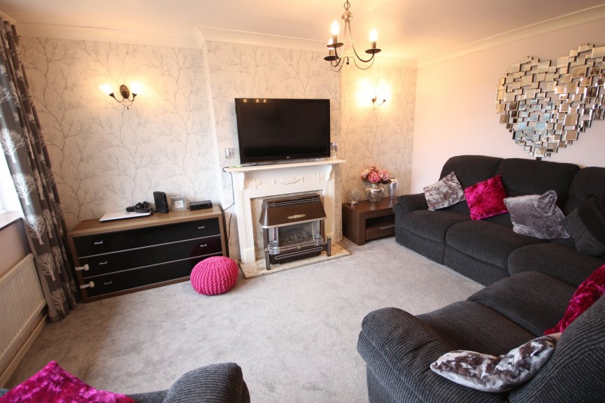 2 bedroom House for Sale Barton-le-Clay, Bedfordshire