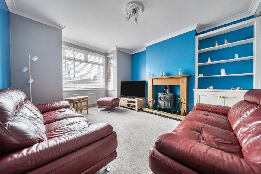 4 bedroom House for Sale Ampthill Road, Flitwick, Bedfordshire