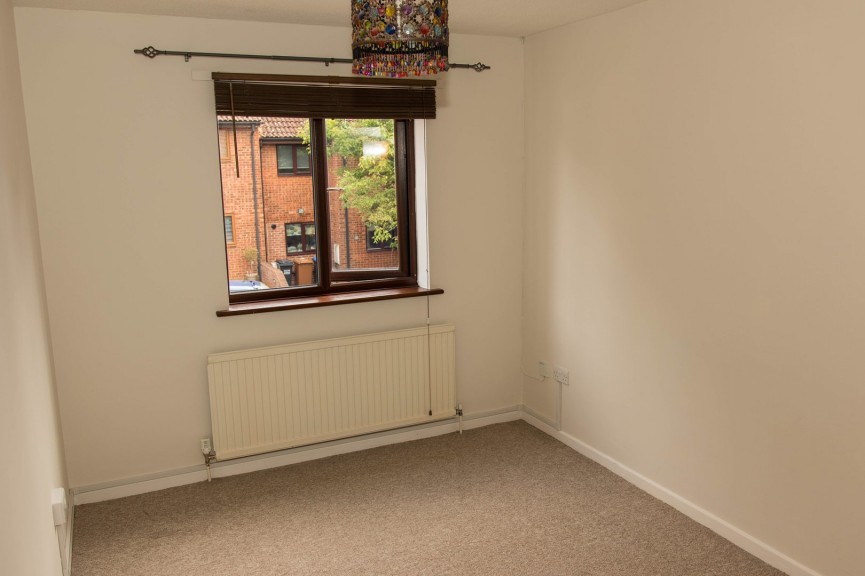 2 bedroom Flat for Letting Oak Piece, Welwyn, Hertfordshire