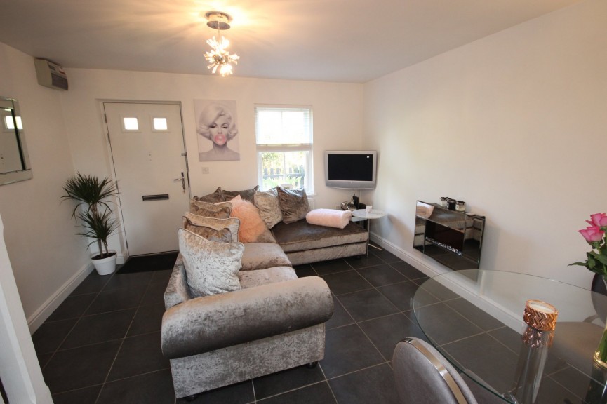 2 bedroom House for Sale Barton-le-Clay, Bedfordshire