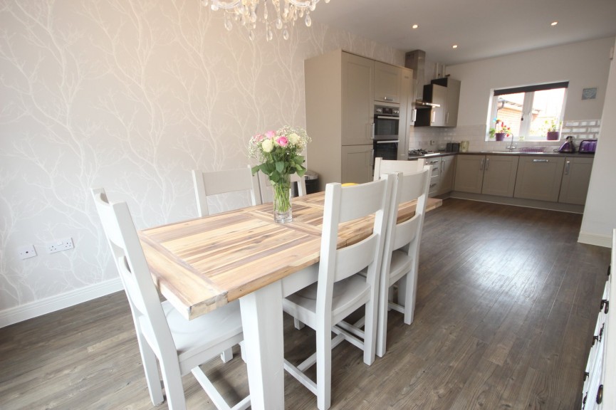 4 bedroom House for Sale Silsoe, Bedfordshire