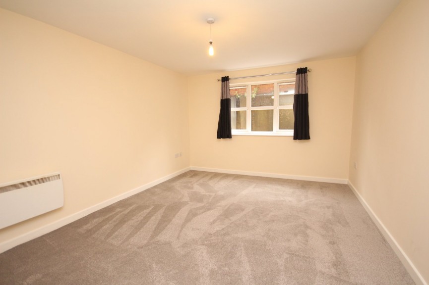 1 bedroom Flat for Letting Birds Hill, Letchworth Garden City, Hertfordshire