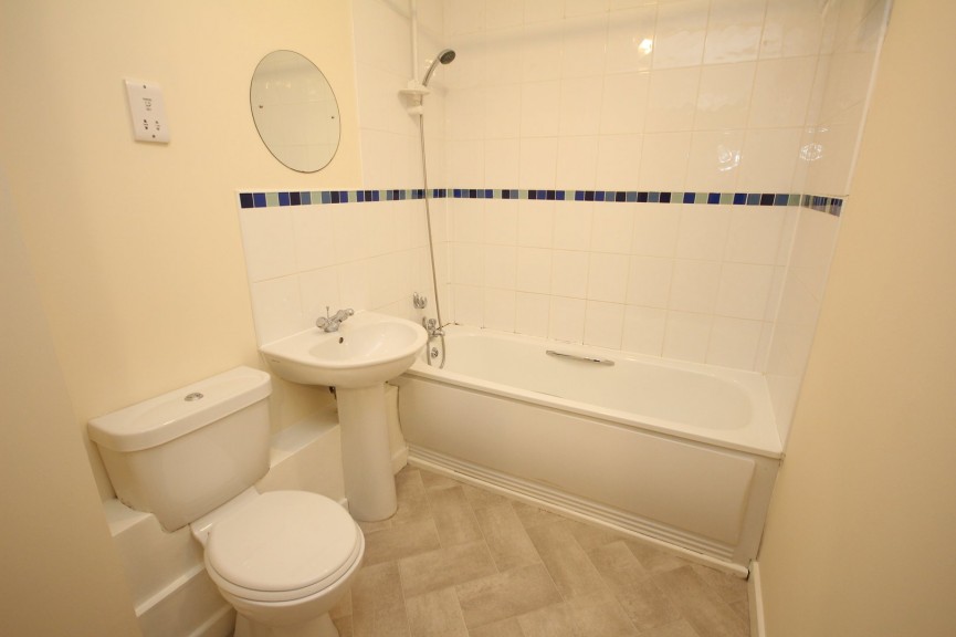 1 bedroom Flat for Letting Birds Hill, Letchworth Garden City, Hertfordshire