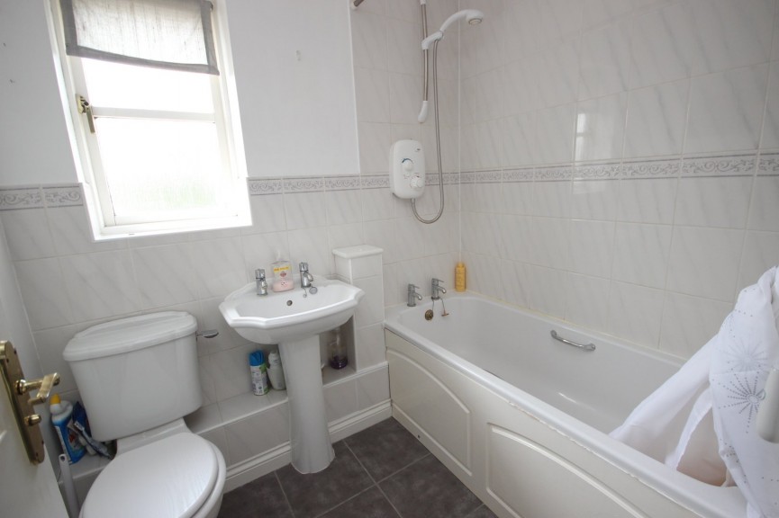 2 bedroom House for Sale Silsoe, Bedfordshire