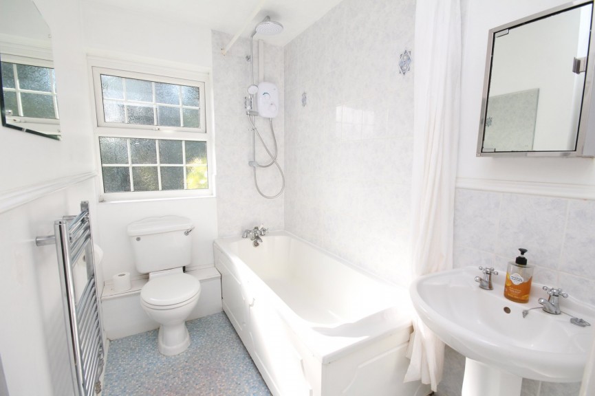 2 bedroom House for Letting Kristiansand Way, Letchworth Garden City, Hertfordshire