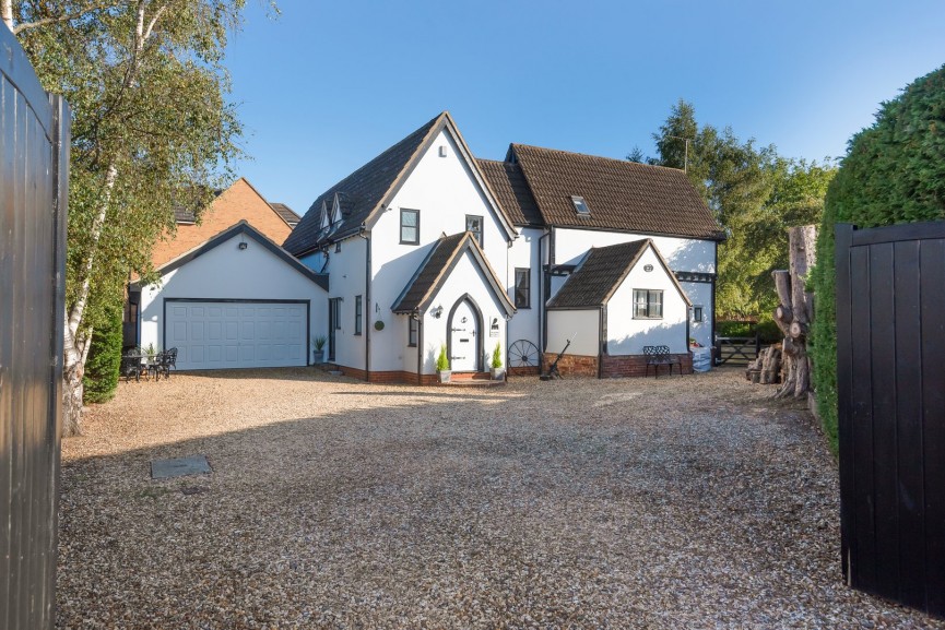 4 bedroom House for Sale Billington Road, Leighton Buzzard, Bedfordshire