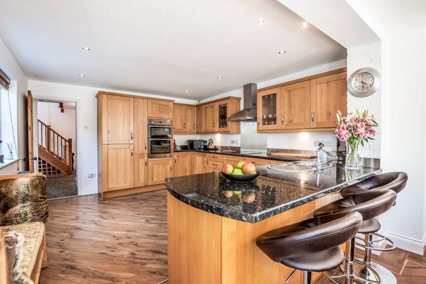 4 bedroom House for Sale Billington Road, Leighton Buzzard, Bedfordshire