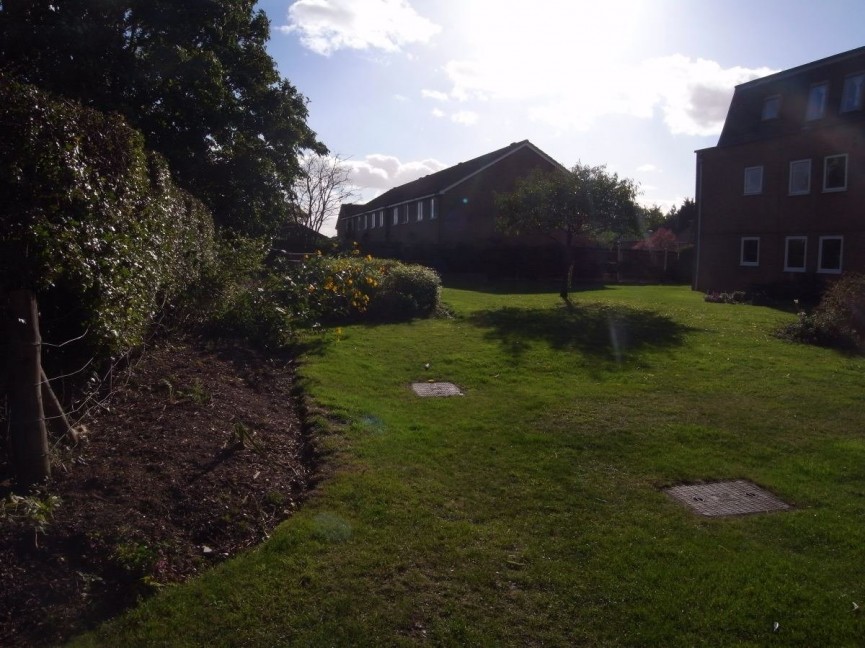 2 bedroom Flat for Letting Grove Court, Arlesey, Bedfordshire
