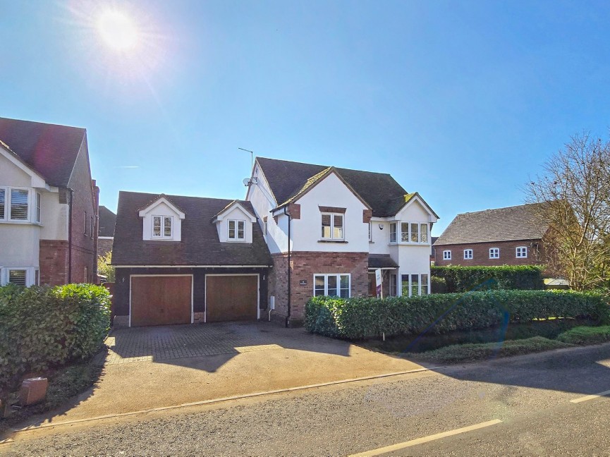 5 bedroom House for Sale Clophill, Bedfordshire