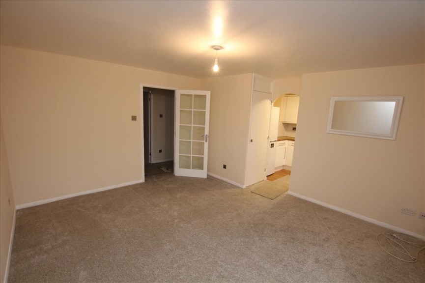 2 bedroom Flat for Letting Haysman Close, Letchworth Garden City, Hertfordshire