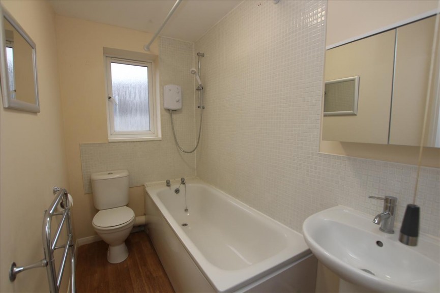 2 bedroom Flat for Letting Haysman Close, Letchworth Garden City, Hertfordshire