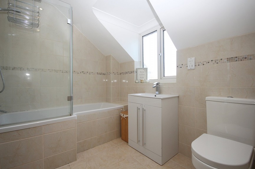 3 bedroom Property for Letting High Street, Meppershall, Bedfordshire