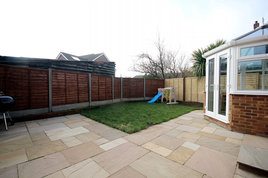 3 bedroom Property for Letting High Street, Meppershall, Bedfordshire
