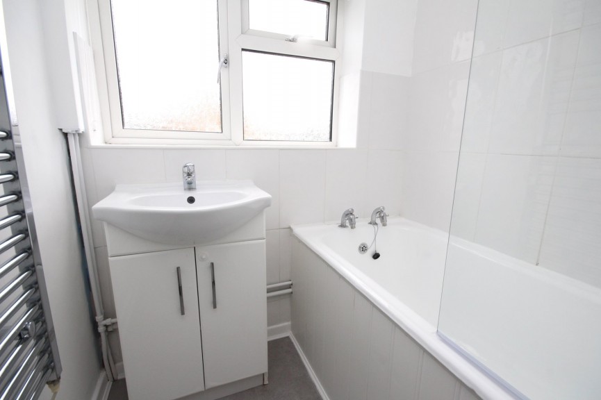 3 bedroom House for Letting Northfields, Letchworth Garden City, Hertfordshire