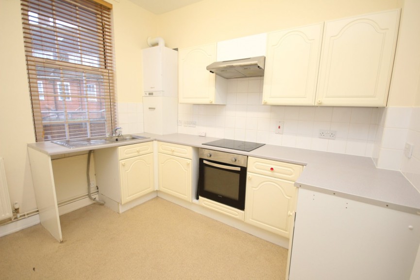 1 bedroom Flat for Letting Station Road, Letchworth Garden City, Hertfordshire