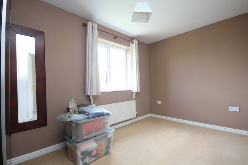 4 bedroom House for Letting Priory Gate, Shefford, Bedfordshire