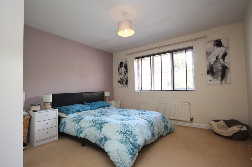 4 bedroom House for Letting Priory Gate, Shefford, Bedfordshire