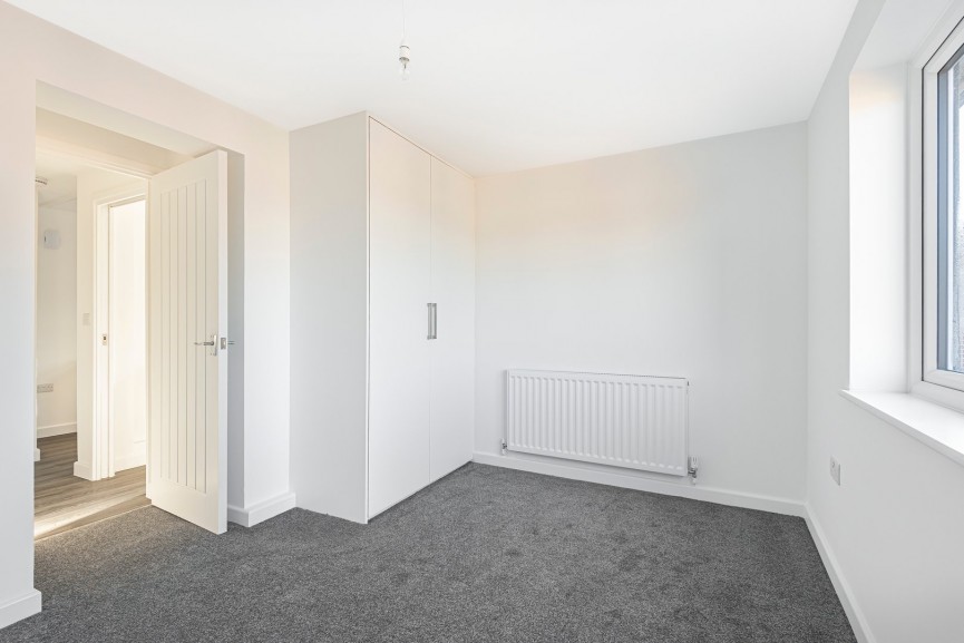 2 bedroom Flat for Sale Milestone Road, Hitchin, Hertfordshire