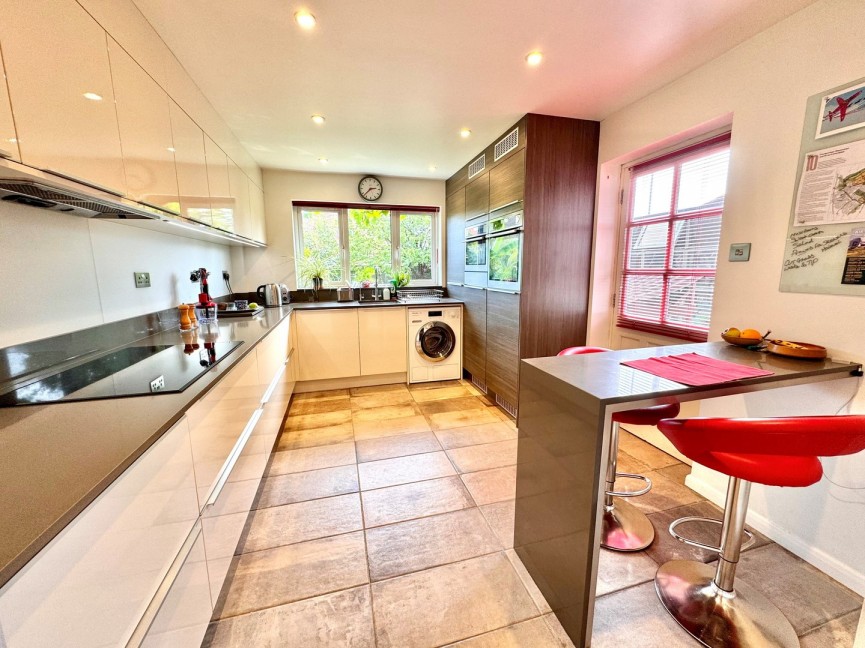 4 bedroom House for Sale Wynn Close, Baldock, Hertfordshire