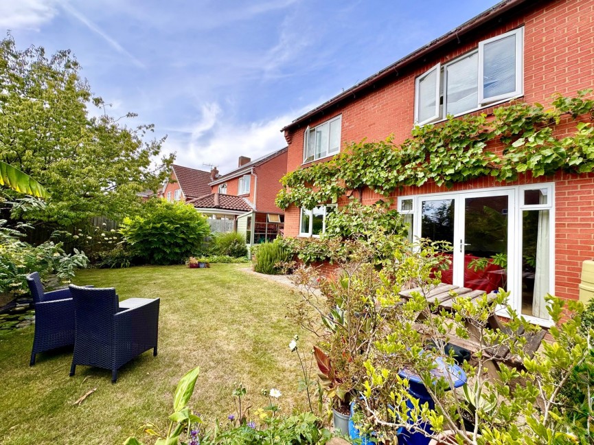 4 bedroom House for Sale Wynn Close, Baldock, Hertfordshire