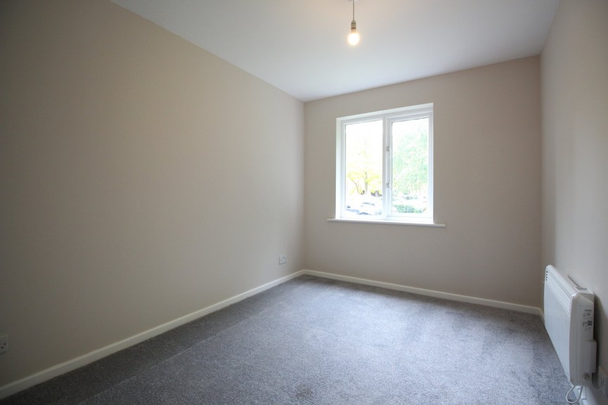 2 bedroom Flat for Letting Redoubt Close, HITCHIN, Hertfordshire