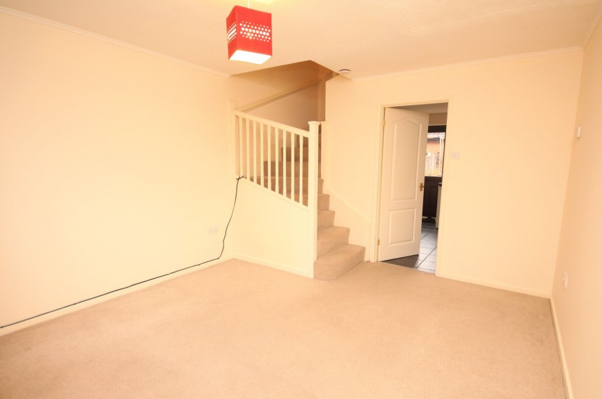 2 bedroom House for Letting Tabbs Close, Letchworth Garden City, Hertfordshire