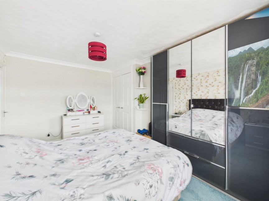 3 bedroom House for Sale Boddington Gardens, Biggleswade, Bedfordshire