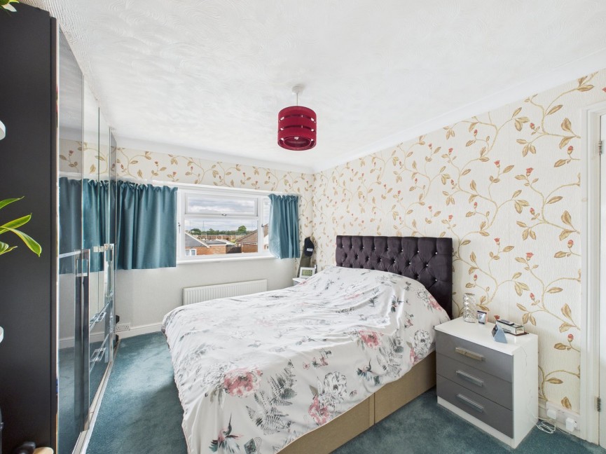 3 bedroom House for Sale Boddington Gardens, Biggleswade, Bedfordshire