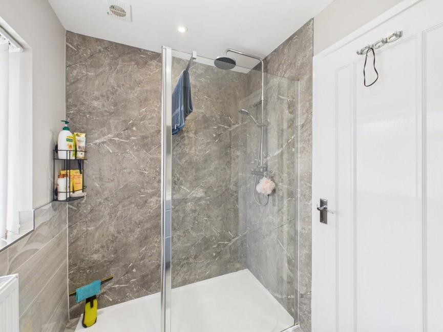 3 bedroom House for Sale Boddington Gardens, Biggleswade, Bedfordshire