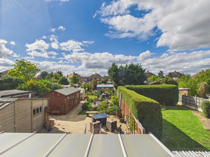 3 bedroom House for Sale Boddington Gardens, Biggleswade, Bedfordshire