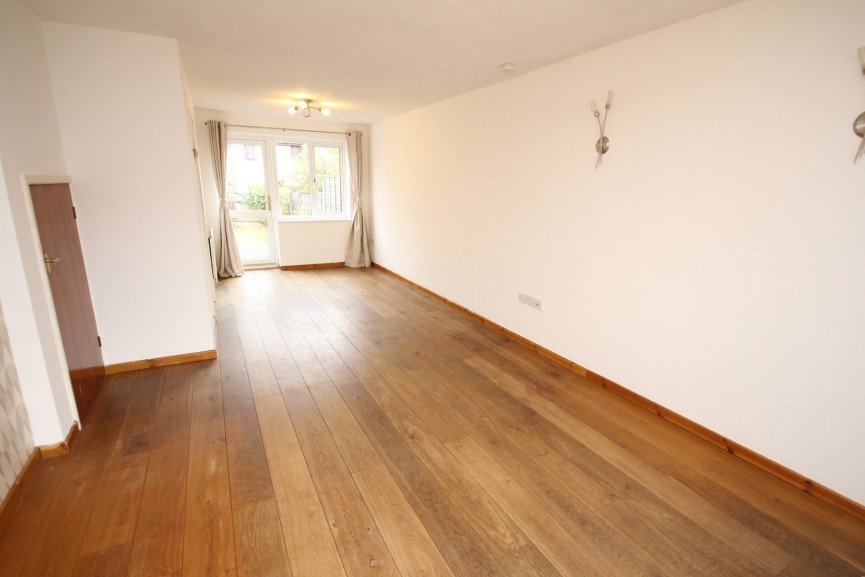 3 bedroom House for Letting Pascal Way, Letchworth Garden City, Hertfordshire