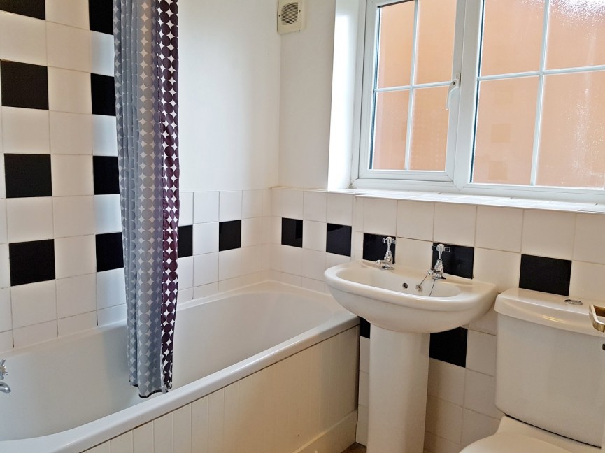 2 bedroom House for Letting Gresley Close, Welwyn Garden City, Hertfordshire