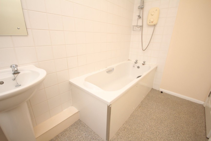 1 bedroom Flat for Letting Leys Avenue, Letchworth Garden City, Hertfordshire