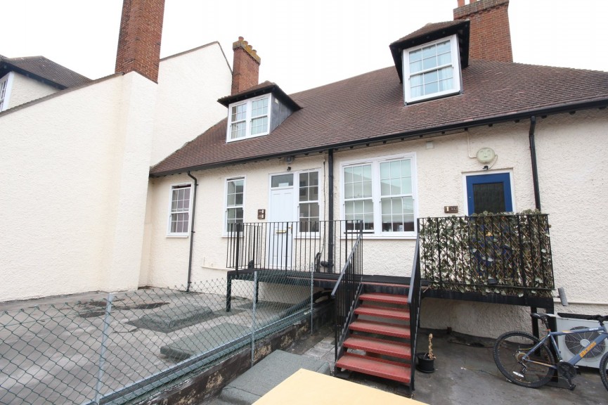 1 bedroom Flat for Letting Leys Avenue, Letchworth Garden City, Hertfordshire