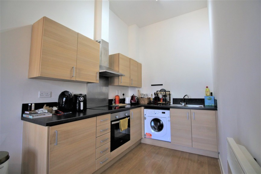 2 bedroom Flat for Letting Paynes Park, Hitchin, Hertfordshire