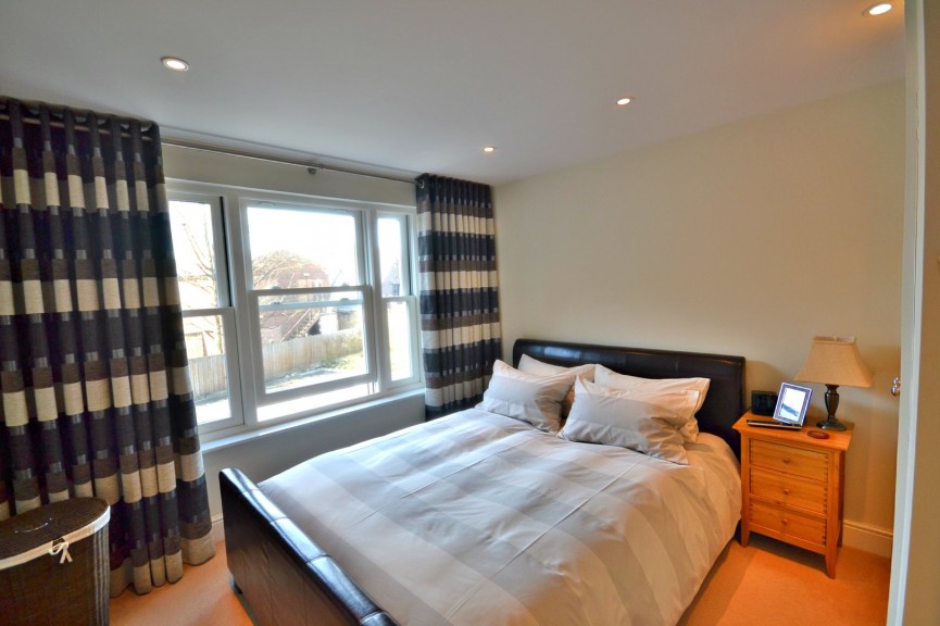 2 bedroom Flat for Letting Bridge Street, Hitchin, Hertfordshire