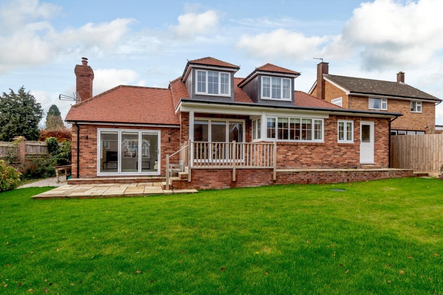 3 bedroom House for Sale Deards Wood, Knebworth, Hertfordshire