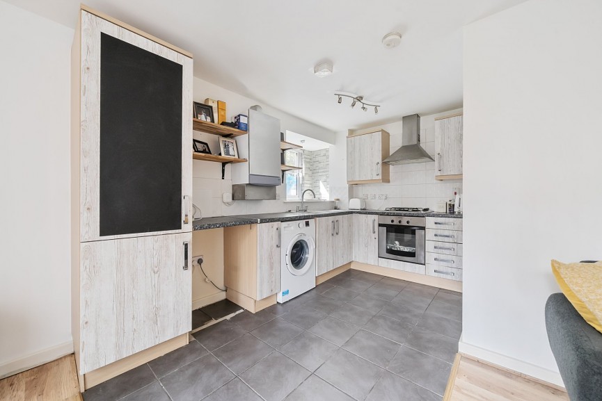 1 bedroom Flat for Sale River View, Shefford, Bedfordshire