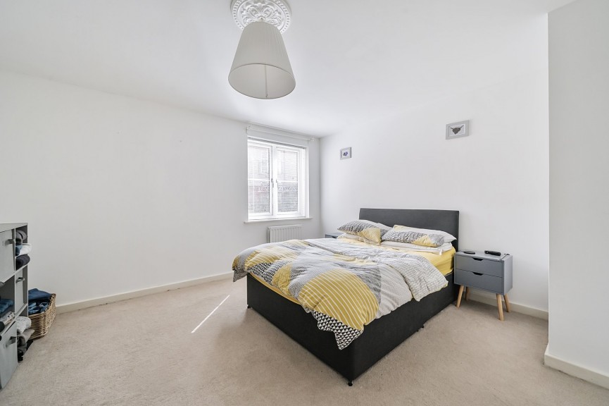 1 bedroom Flat for Sale River View, Shefford, Bedfordshire