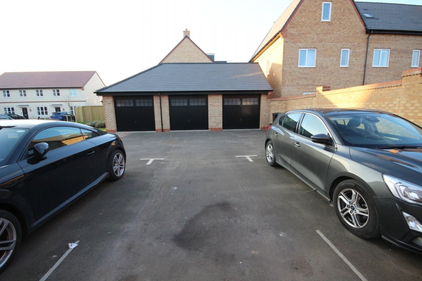 3 bedroom House for Sale Ampthill, Bedford