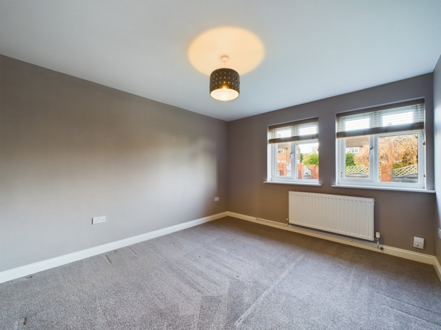3 bedroom Bungalow for Letting Bedford Road, Hitchin, Hertfordshire