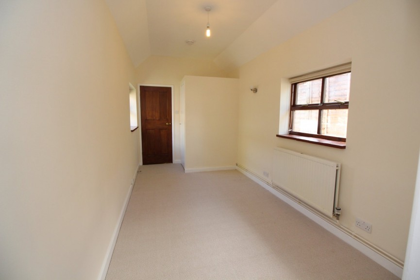 1 bedroom Flat for Letting Crabtree Lane, Pirton, Hitchin, Hertfordshire