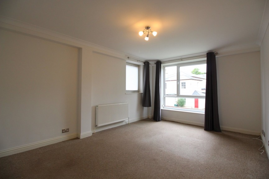 2 bedroom Flat for Letting Grammar School Walk, HITCHIN, Hertfordshire