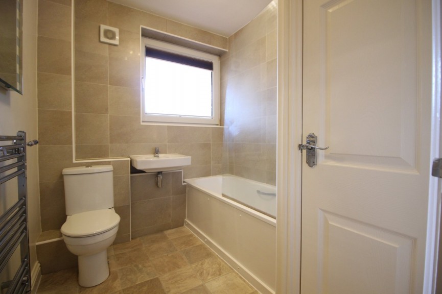 2 bedroom Flat for Letting Grammar School Walk, HITCHIN, Hertfordshire