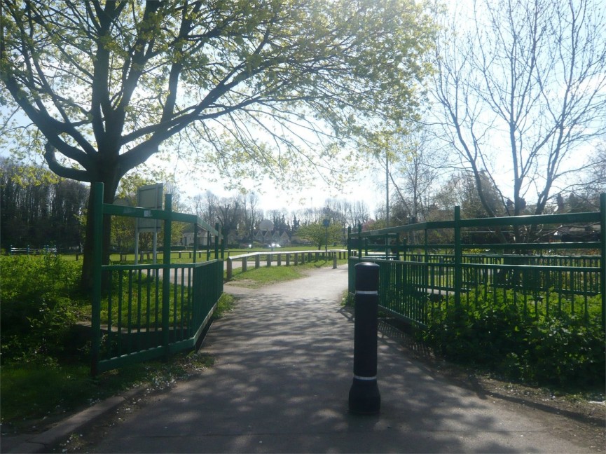 2 bedroom Flat for Letting Redoubt Close, Hitchin, Hertfordshire