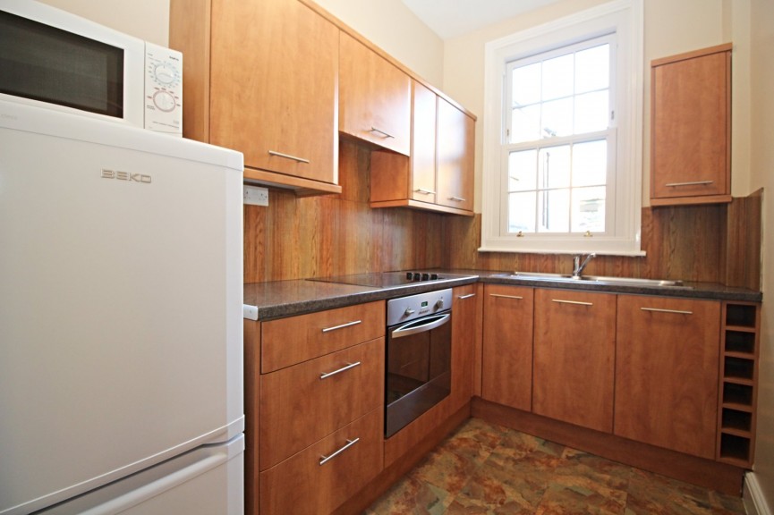 2 bedroom Flat for Letting Queen Street, HITCHIN, Hertfordshire