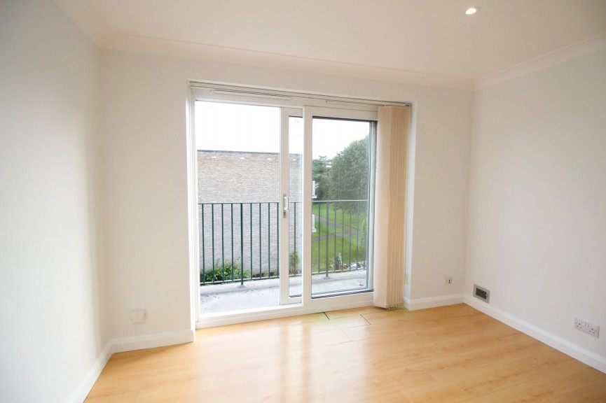 2 bedroom Flat for Letting The Maples, Hitchin, Hertfordshire