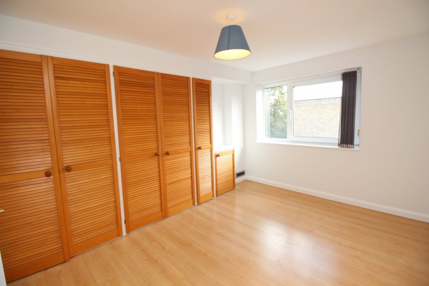 2 bedroom Flat for Letting The Maples, Hitchin, Hertfordshire