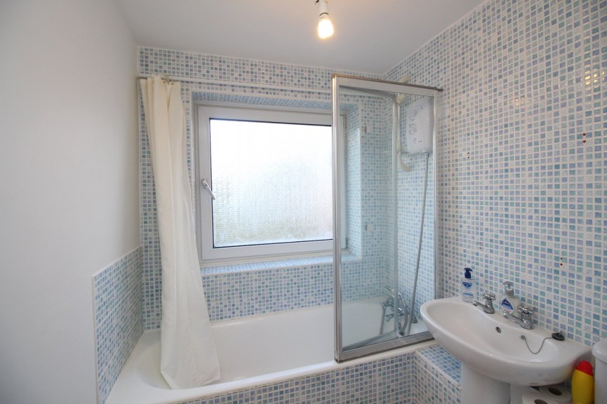 2 bedroom Flat for Letting The Maples, Hitchin, Hertfordshire