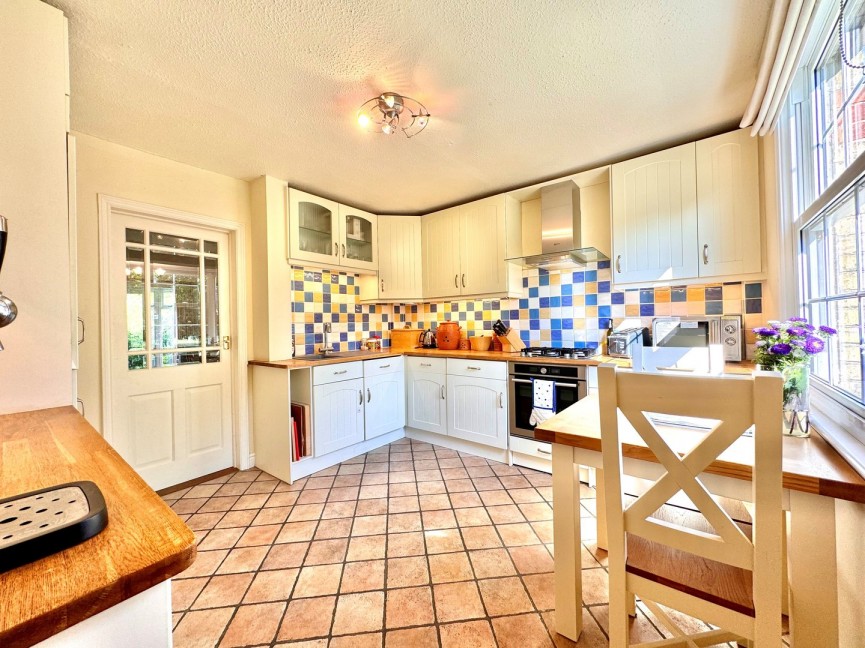 2 bedroom House for Sale Lucas Lane, ASHWELL, Hertfordshire